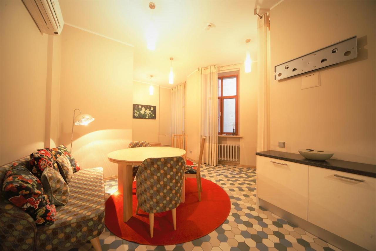 Amazing Apartment In The Old Town / Best Location Riga Exteriör bild